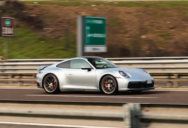 Porsche 992 Carrera 4S MkI