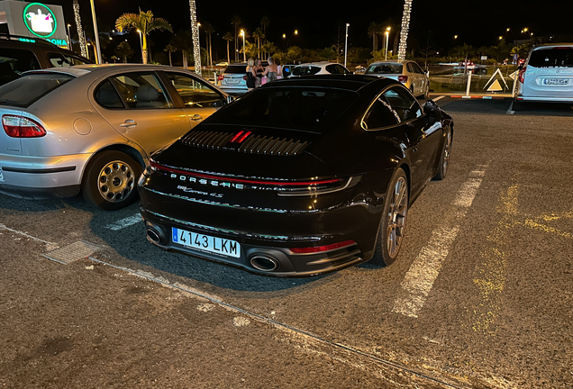 Porsche 992 Carrera 4S