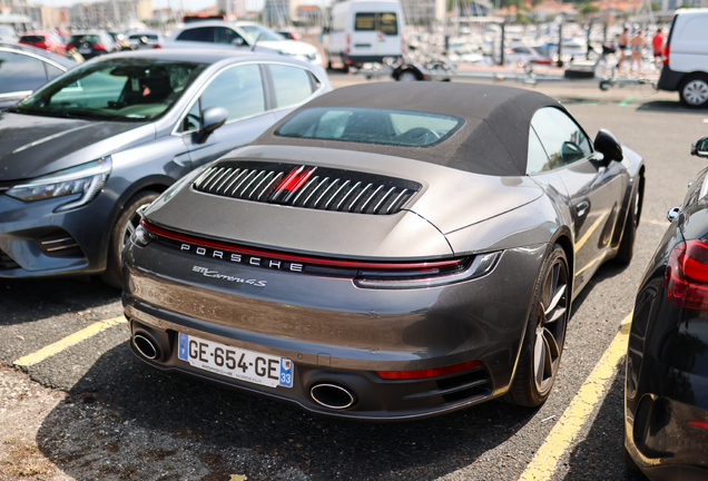 Porsche 992 Carrera 4S Cabriolet