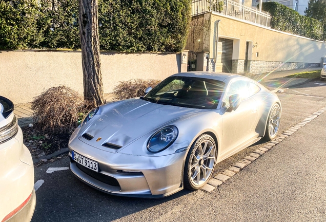 Porsche 992 GT3 Touring