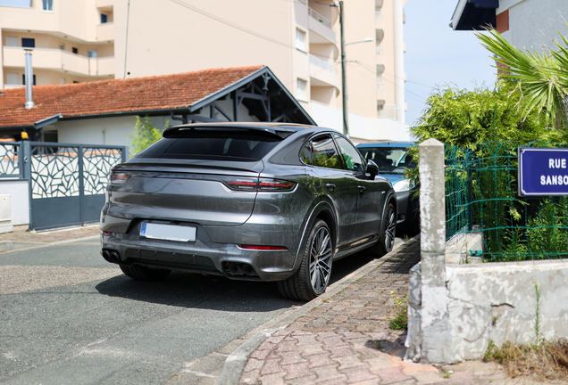 Porsche Cayenne Coupé Turbo S E-Hybrid