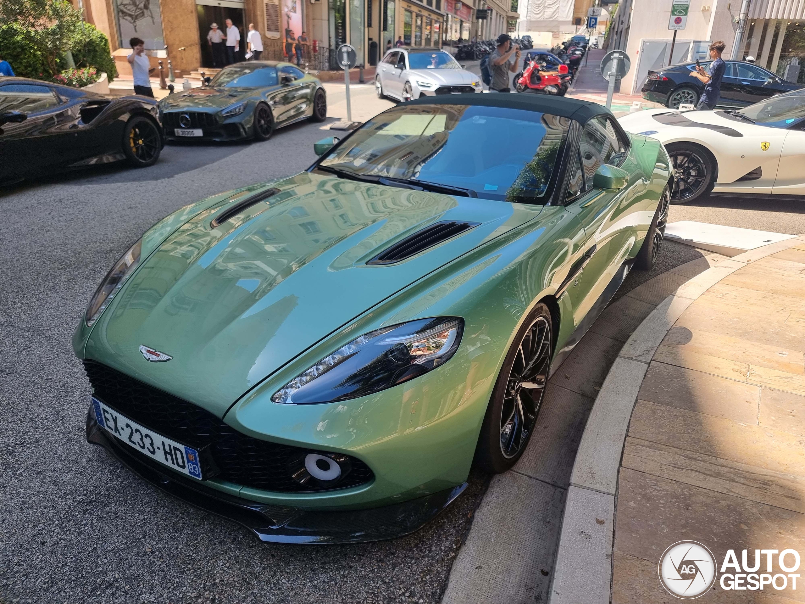 Aston Martin Vanquish Volante Zagato
