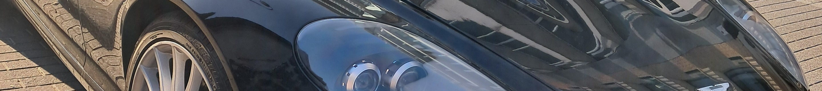 Aston Martin DB9 Volante