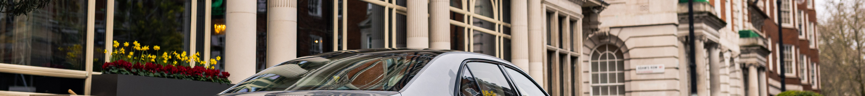 Bentley Flying Spur V8 2021