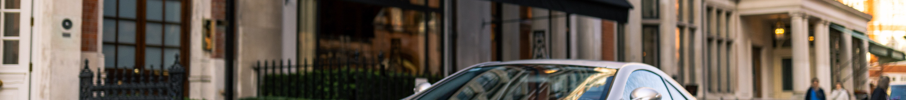 Mercedes-Benz SLR McLaren