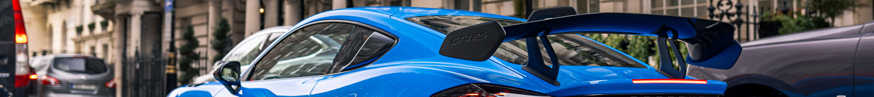 Porsche 718 Cayman GT4 RS Weissach Package
