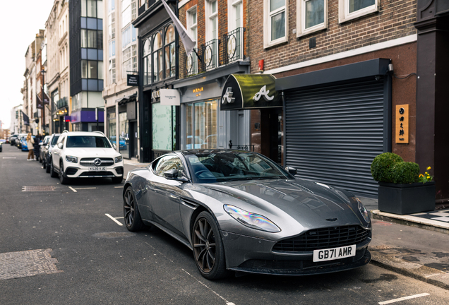 Aston Martin DB11 AMR