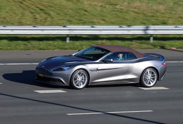 Aston Martin Vanquish Volante