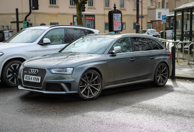 Audi RS4 Avant B8