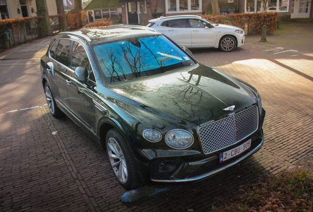 Bentley Bentayga Hybrid 2021