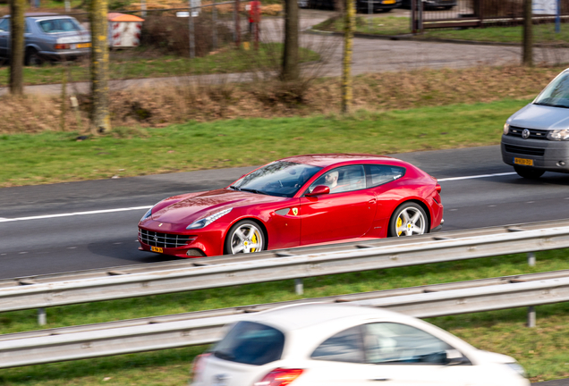 Ferrari FF