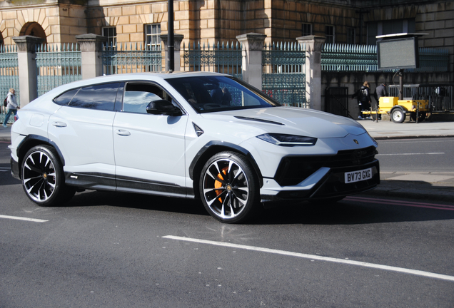 Lamborghini Urus S