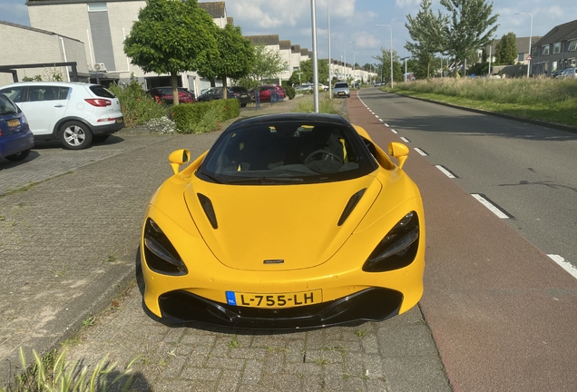 McLaren 720S Spider