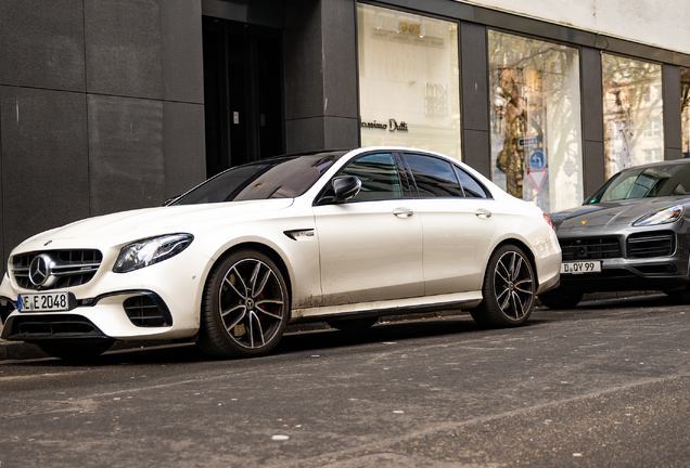 Mercedes-AMG E 63 S W213