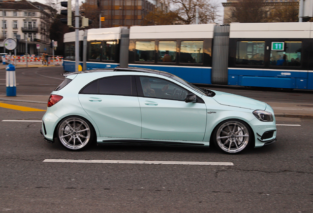 Mercedes-Benz A 45 AMG