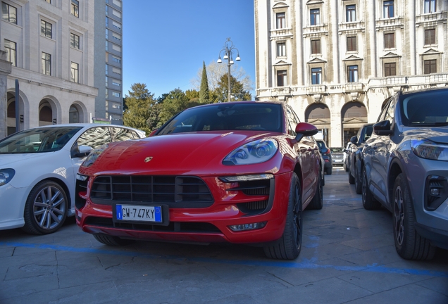 Porsche 95B Macan GTS MkI