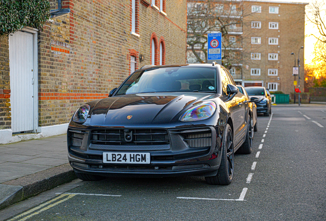 Porsche 95B Macan GTS MkIII