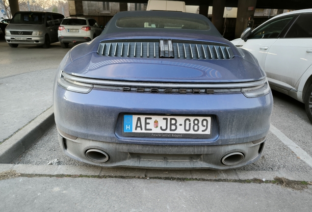 Porsche 992 Carrera 4S Cabriolet