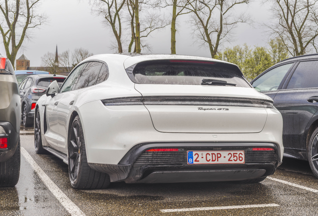 Porsche Taycan GTS Sport Turismo