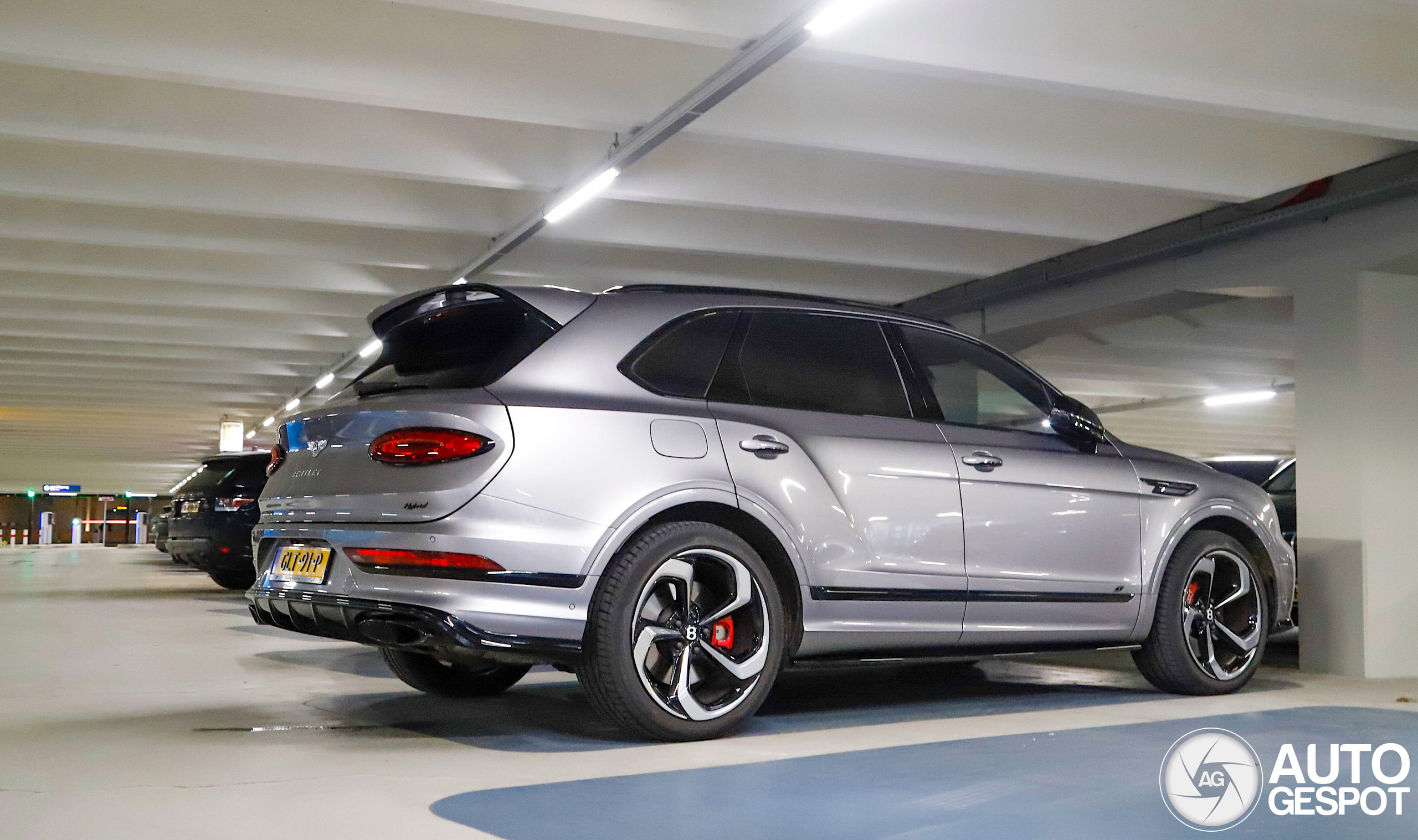 Bentley Bentayga Hybrid S 2024