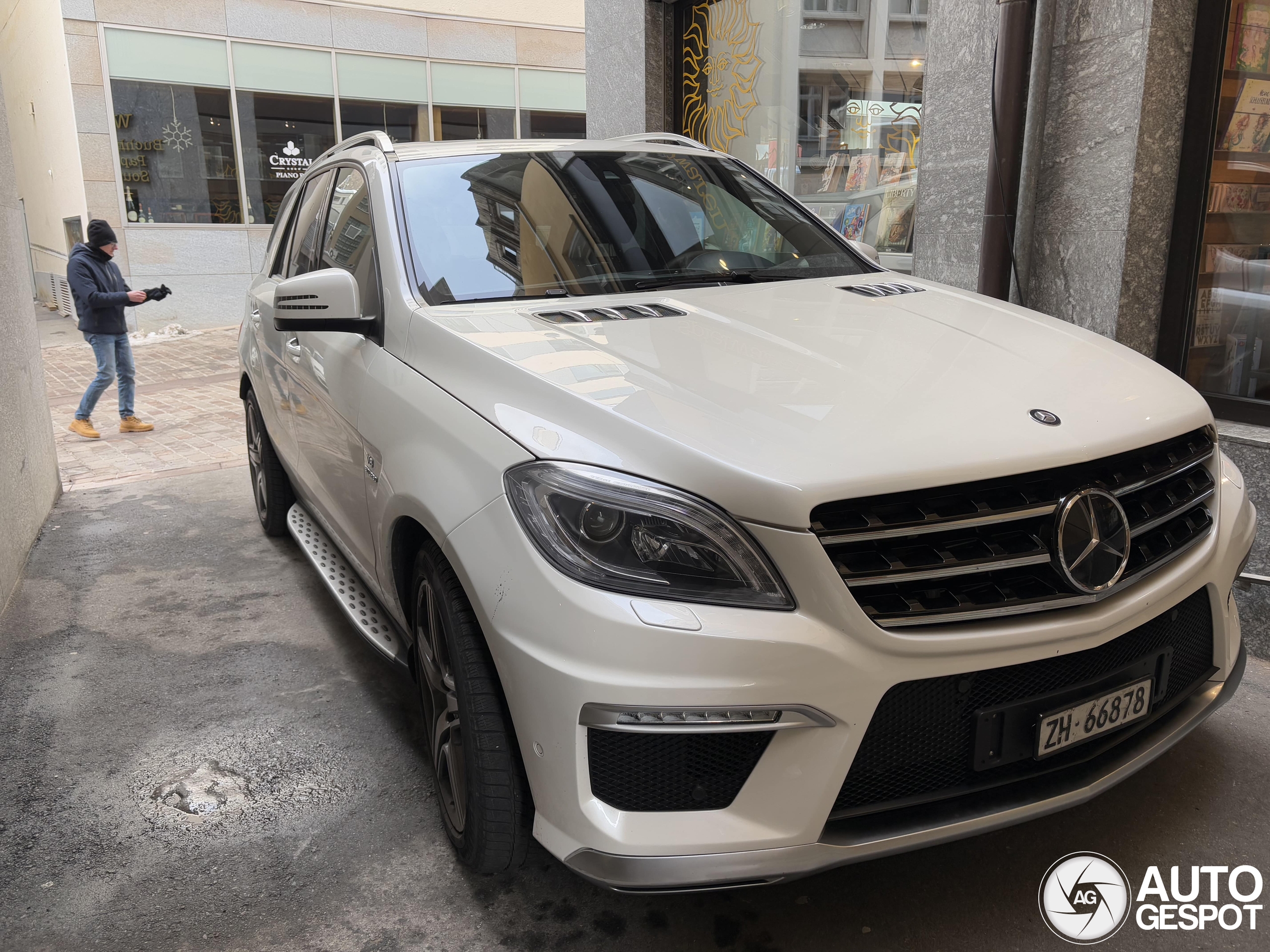 Mercedes-Benz ML 63 AMG W166