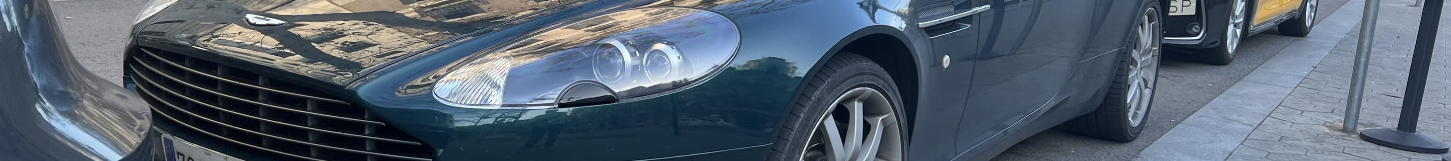 Aston Martin DB9 Volante