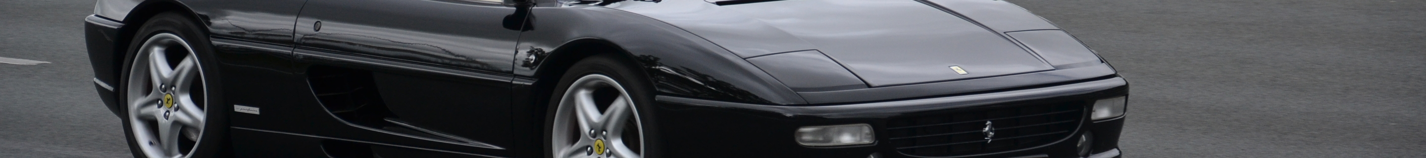 Ferrari F355 GTS