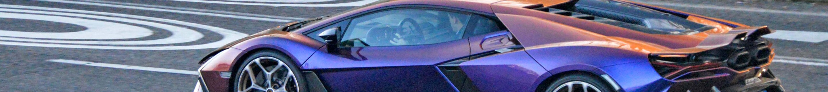 Lamborghini Revuelto