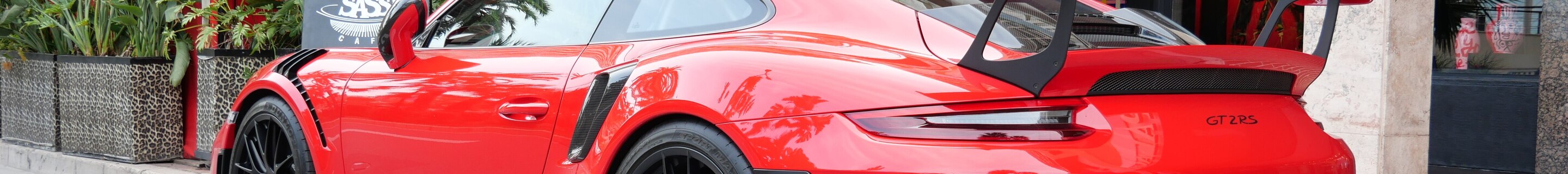 Porsche 991 GT2 RS Weissach Package
