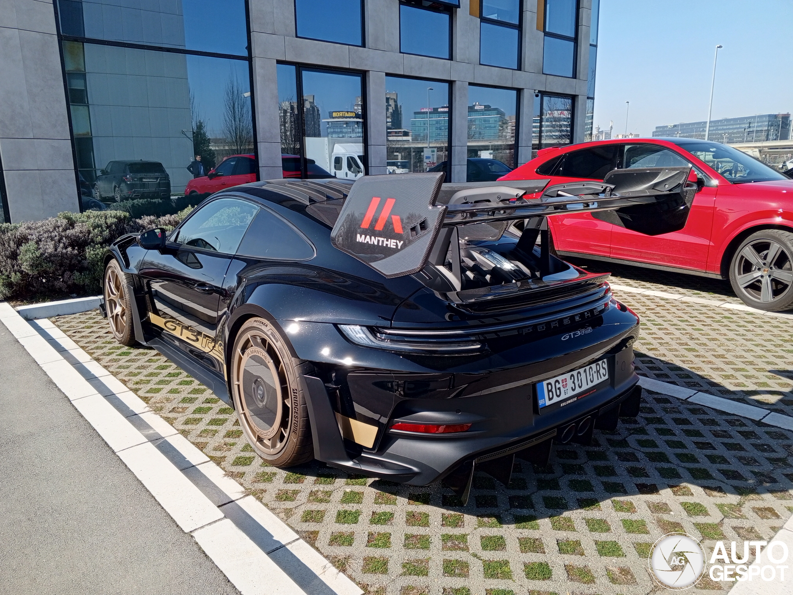 Grootste spoiler award gaat naar deze Porsche GT3 RS Manthey Racing