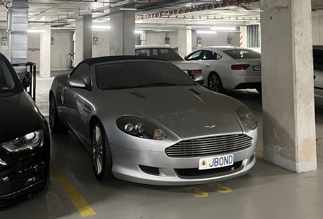 Aston Martin DB9 Volante