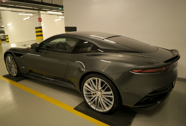 Aston Martin DBS Superleggera