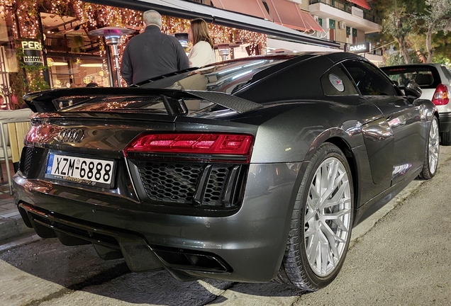 Audi R8 V10 Plus 2015
