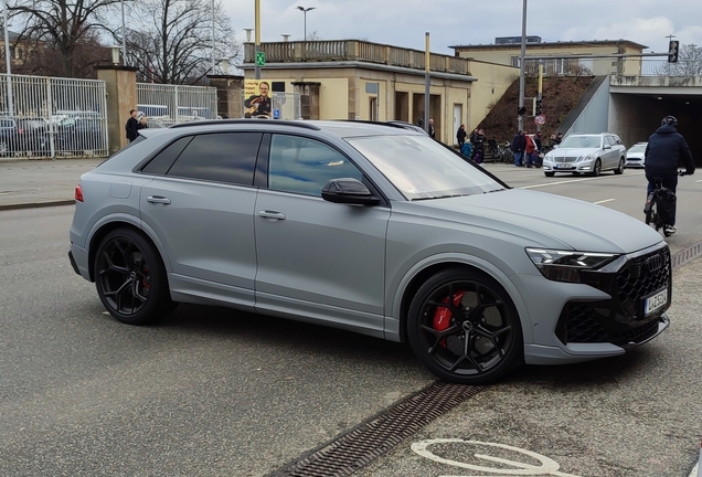 Audi RS Q8 2024