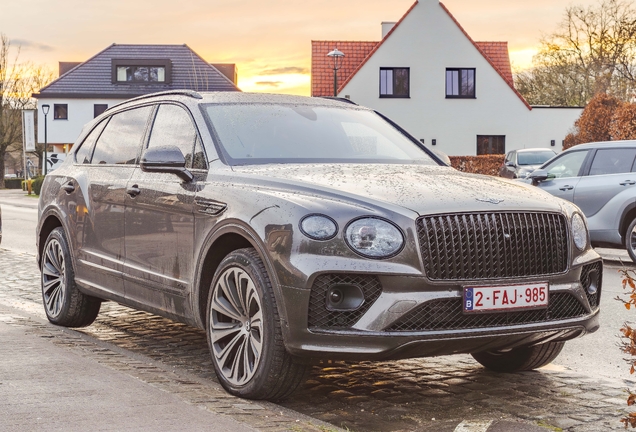 Bentley Bentayga Azure EWB First Edition