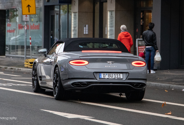 Bentley Continental GTC V8 S 2023