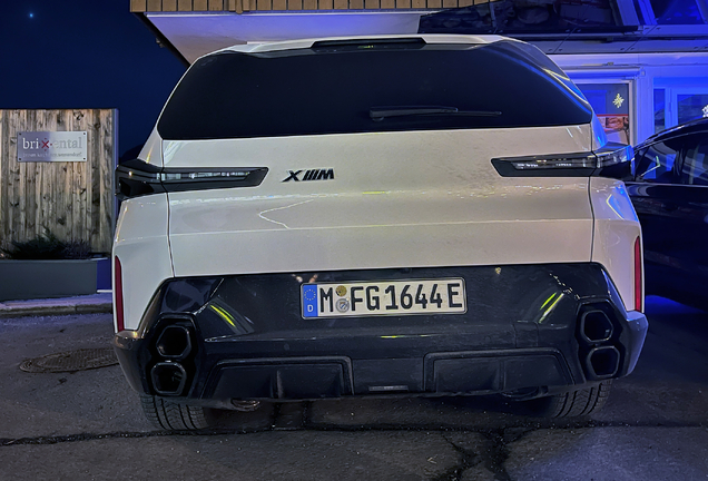 BMW XM G09