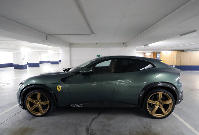 Ferrari Purosangue