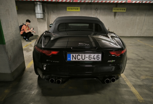 Jaguar F-TYPE R AWD Convertible