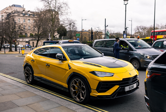 Lamborghini Urus Performante