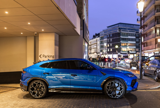 Lamborghini Urus Performante