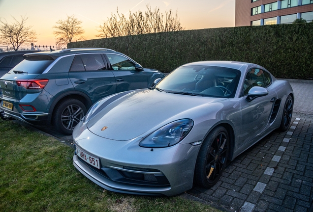 Porsche 718 Cayman GTS