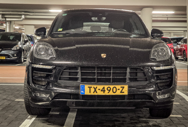 Porsche 95B Macan GTS