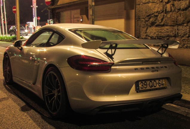 Porsche 981 Cayman GT4