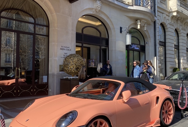 Porsche 992 Turbo S Cabriolet Brabus 900 Peetch