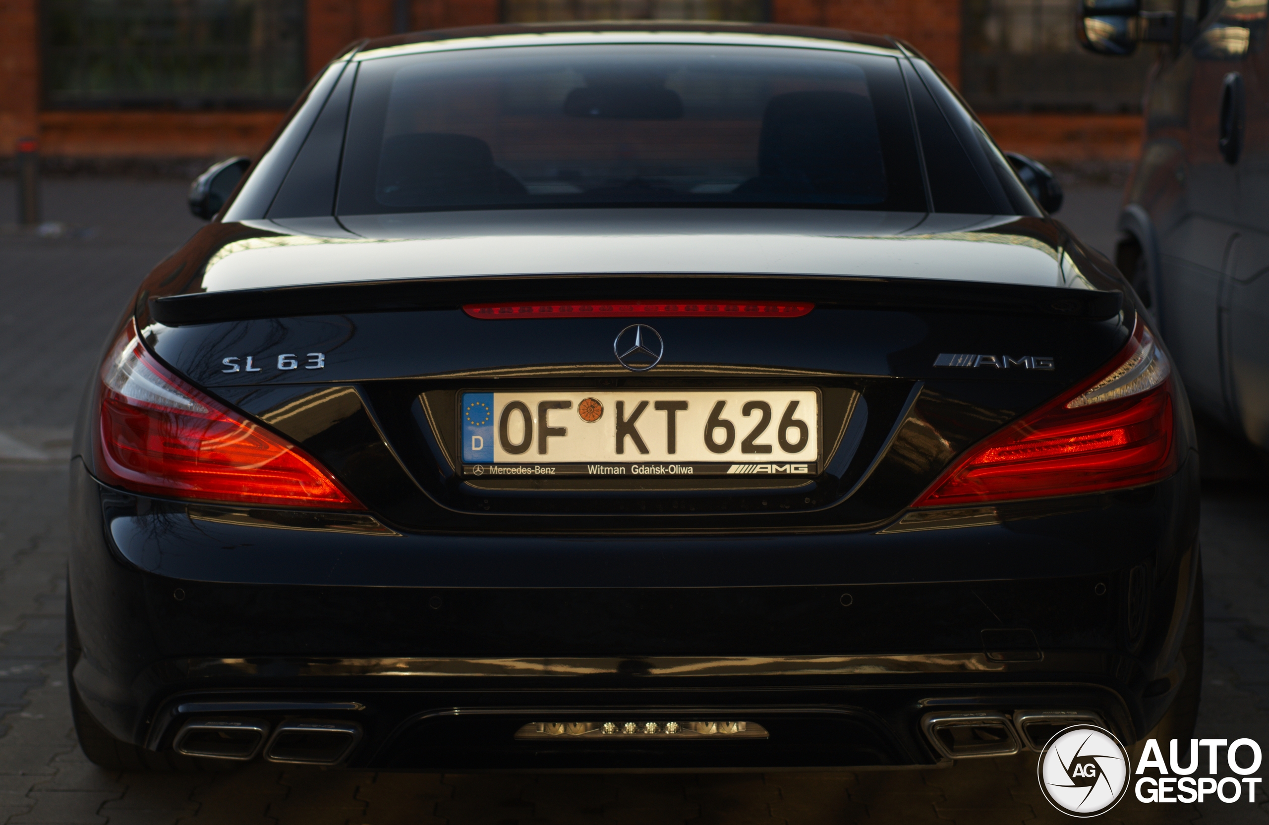 Mercedes-Benz SL 63 AMG R231