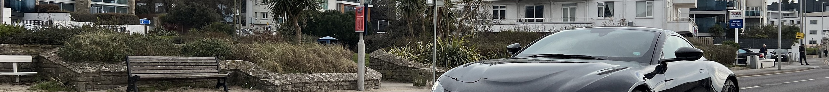 Aston Martin V8 Vantage 2018