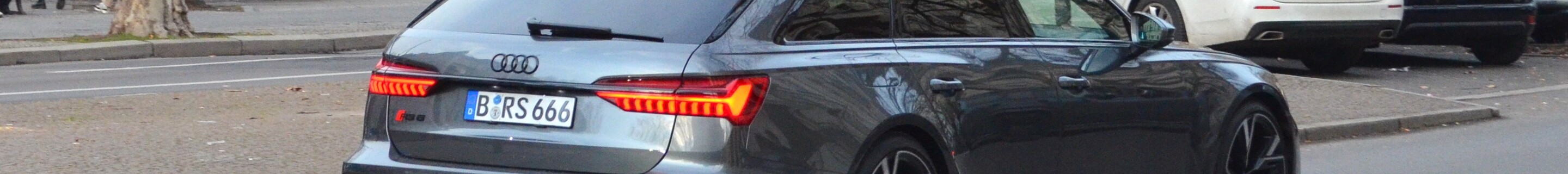 Audi RS6 Avant C8