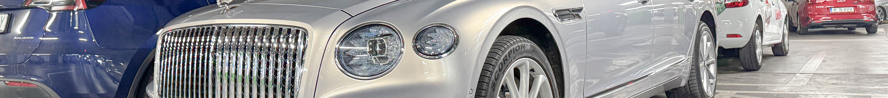 Bentley Flying Spur Hybrid