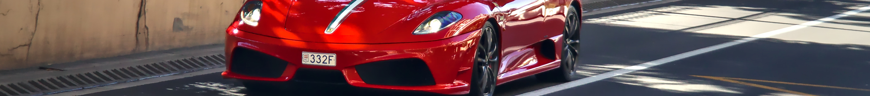 Ferrari Scuderia Spider 16M